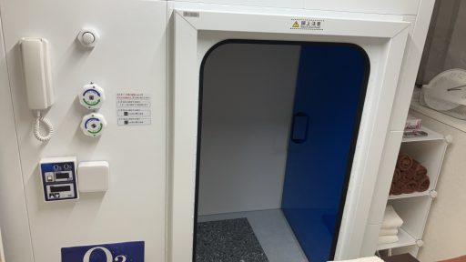 酸素ボックス外観2